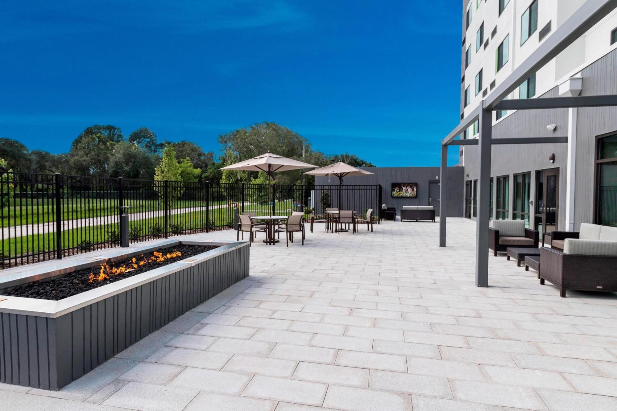 Courtyard By Marriott Tampa Northwest/Veterans Expressway Otel West Chase Dış mekan fotoğraf