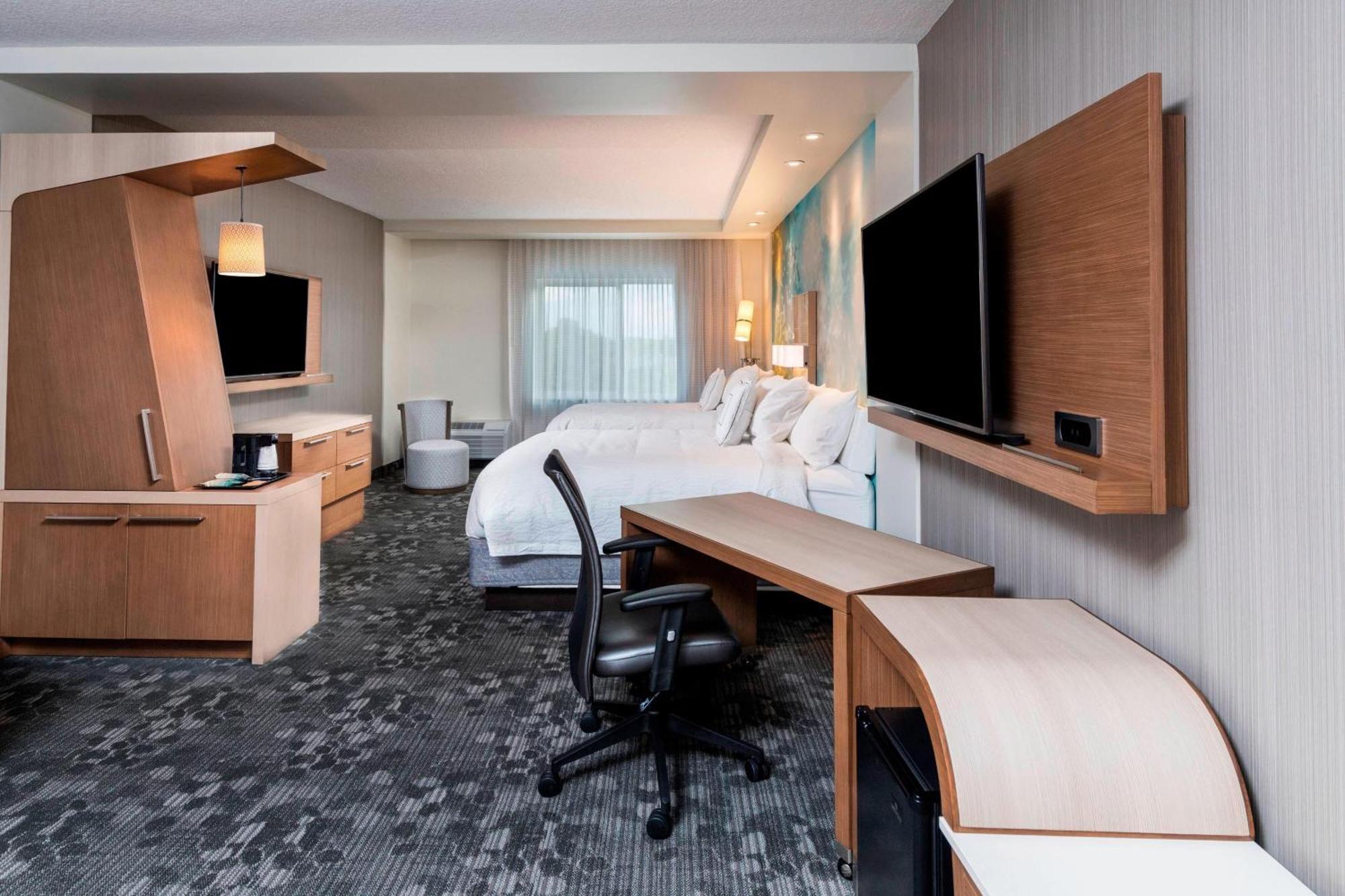 Courtyard By Marriott Tampa Northwest/Veterans Expressway Otel West Chase Dış mekan fotoğraf